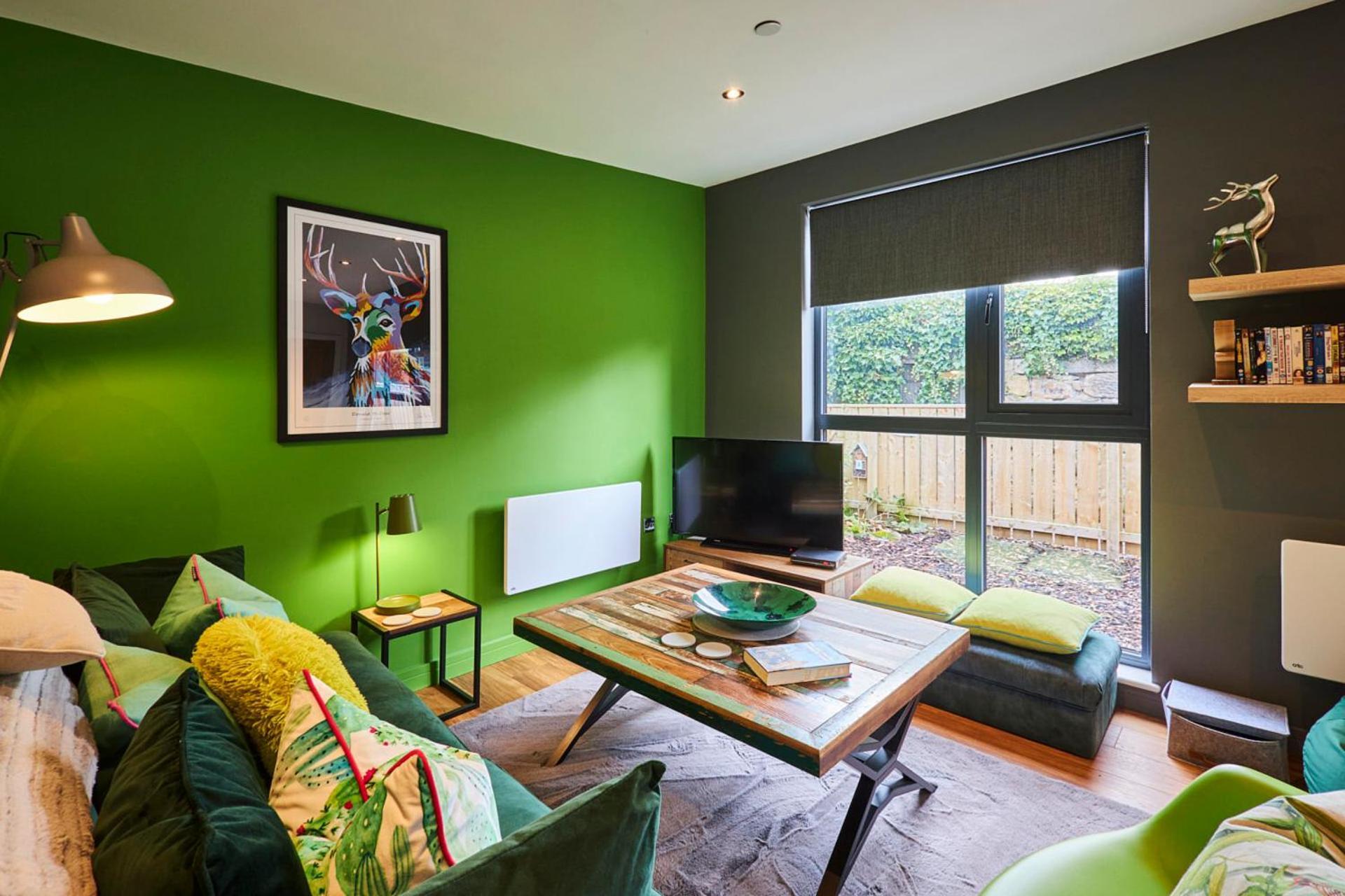 Host & Stay - Forest Green Lodge 안윅 외부 사진